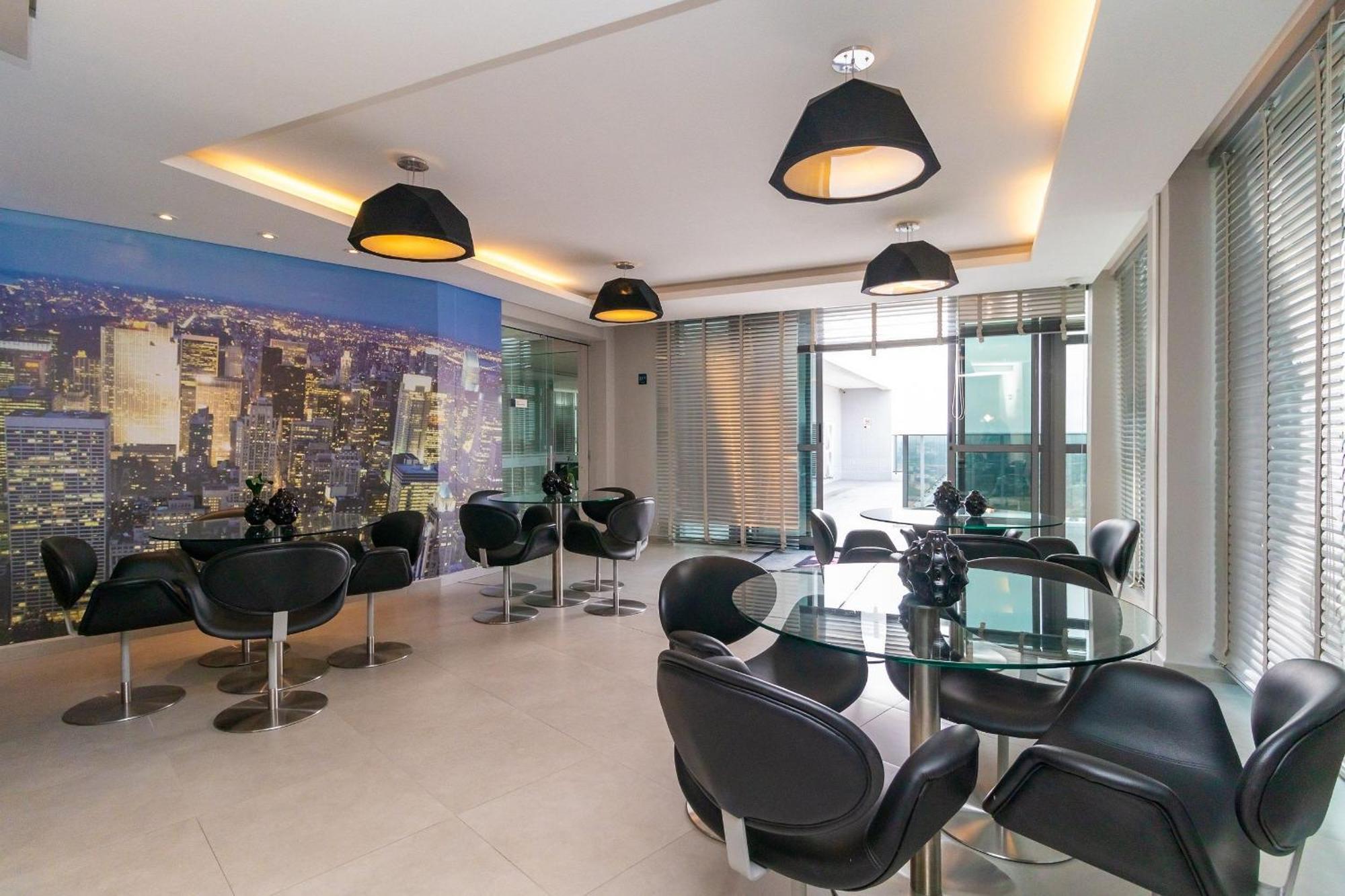 Lindo Apto Com Garagem! Apartamento *