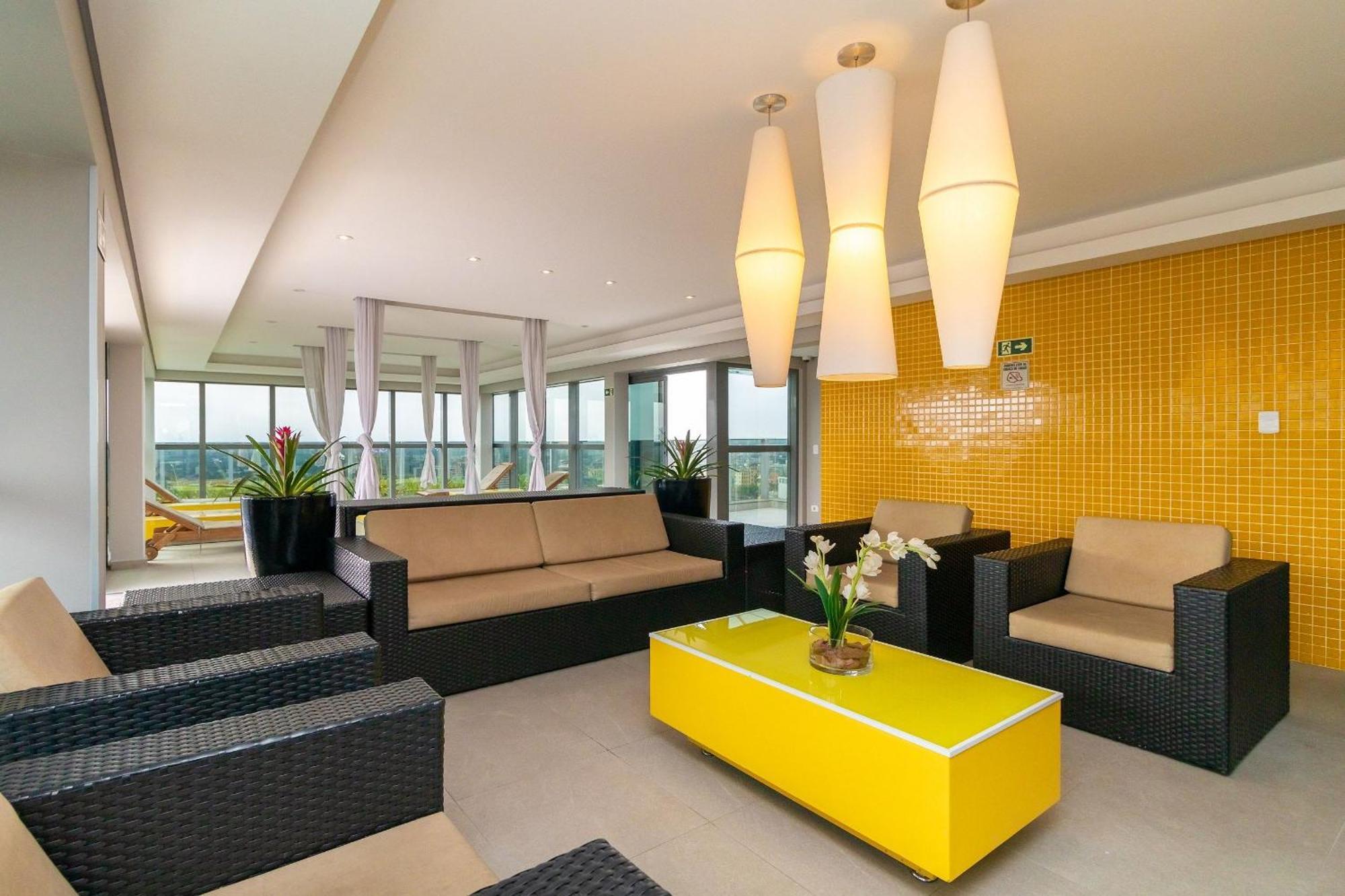 Apartamento Lindo Apto Com Garagem!